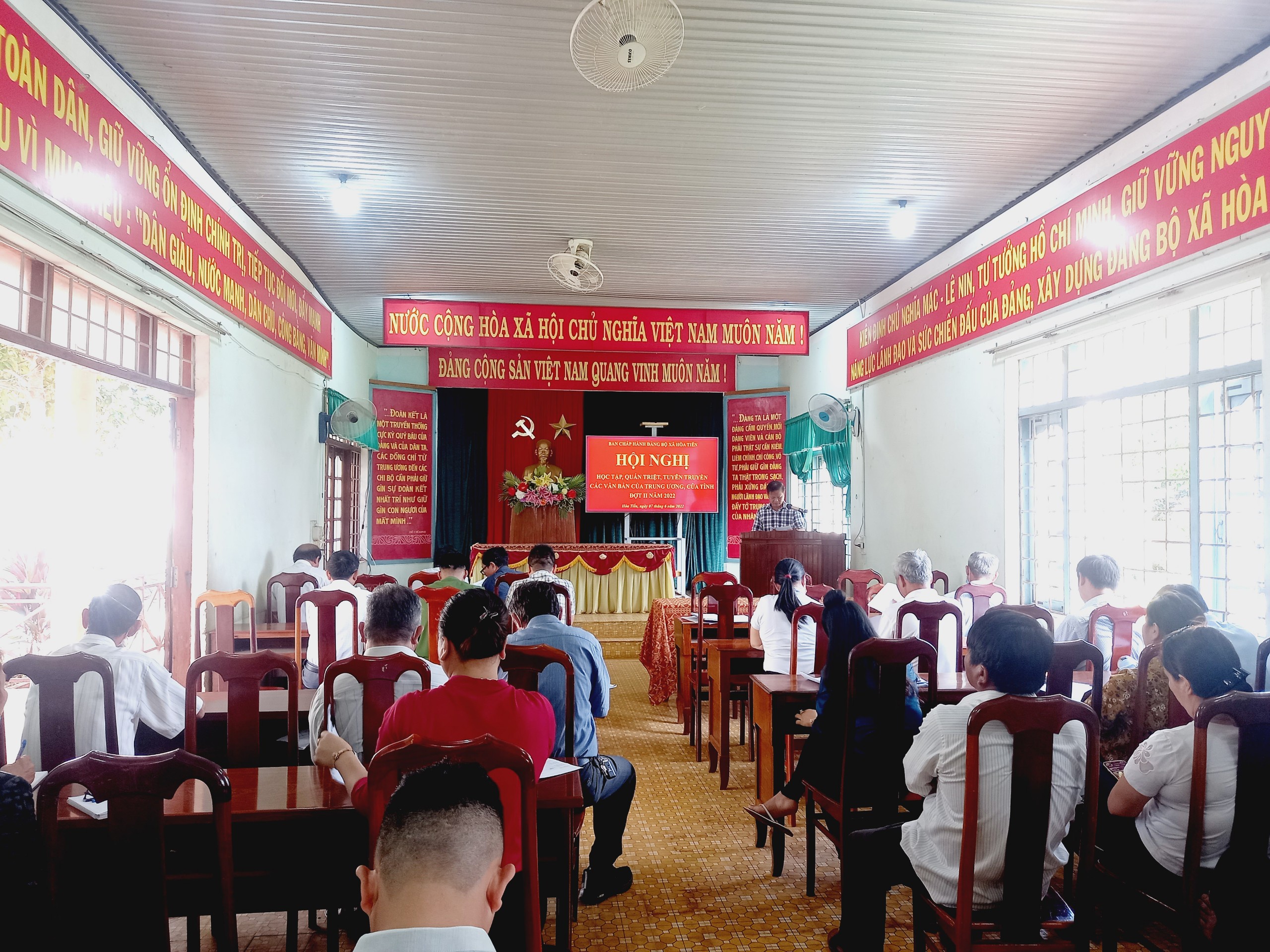 Hội nghị học tập, quán triệt, tuyên truyền các văn bản của Trung ương, của tỉnh đợt II năm 2022
